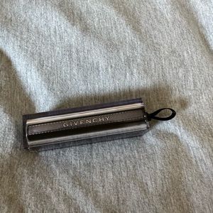 Givenchy Rouge interdit vynl lipstick